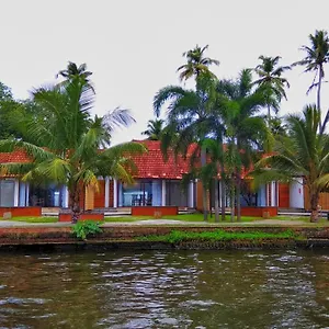 punnamada-resorts.hotels-alappuzha.com/