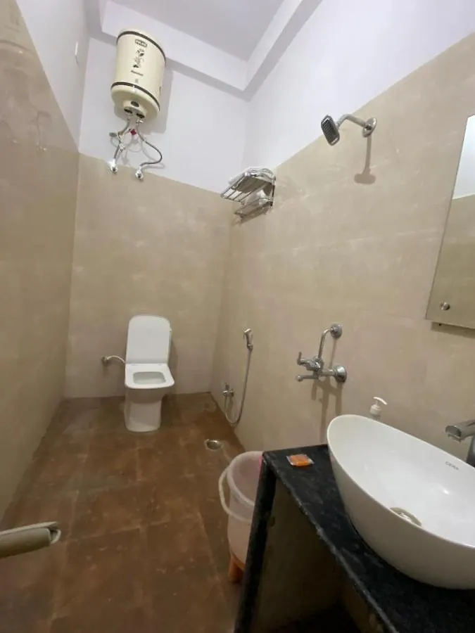 Hotel Nath Palace Varanasi