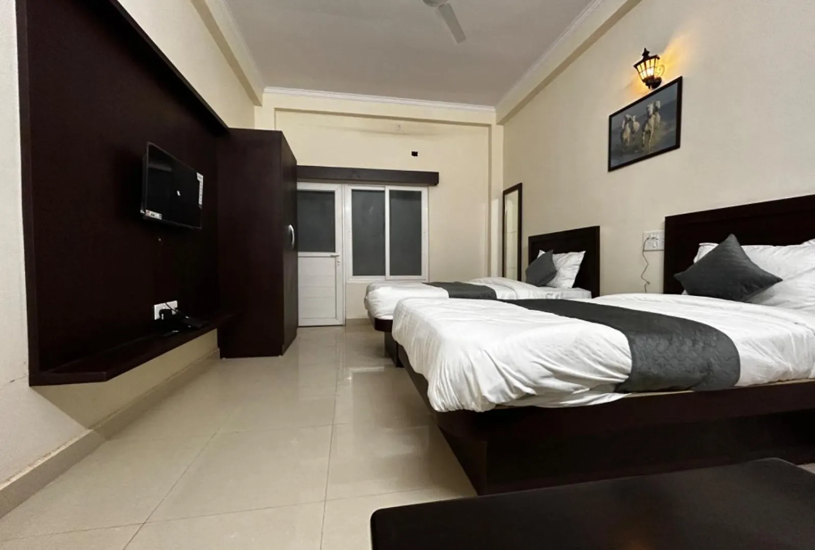 Hotel Nath Palace Varanasi India