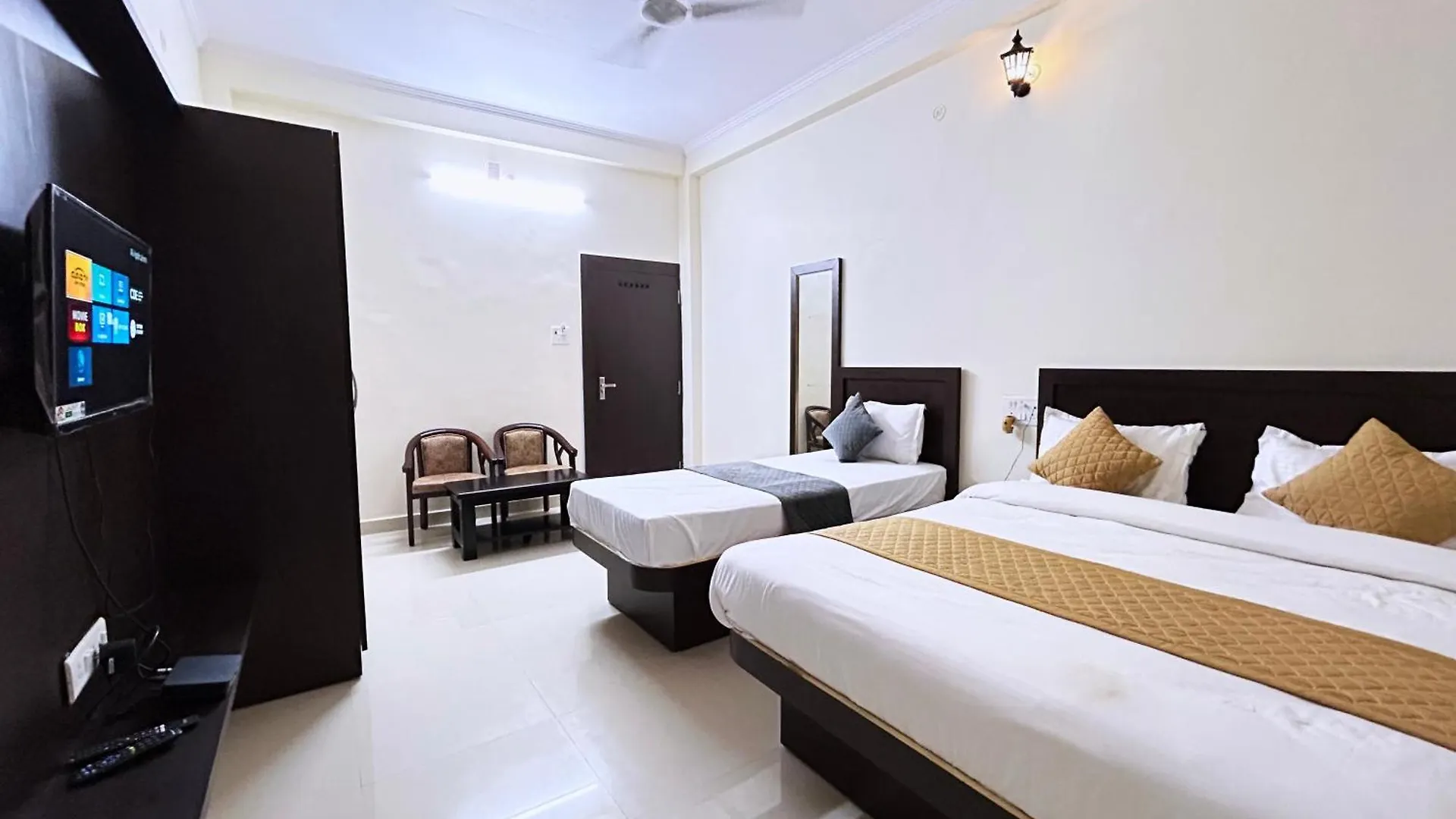 Hotel Nath Palace Varanasi India